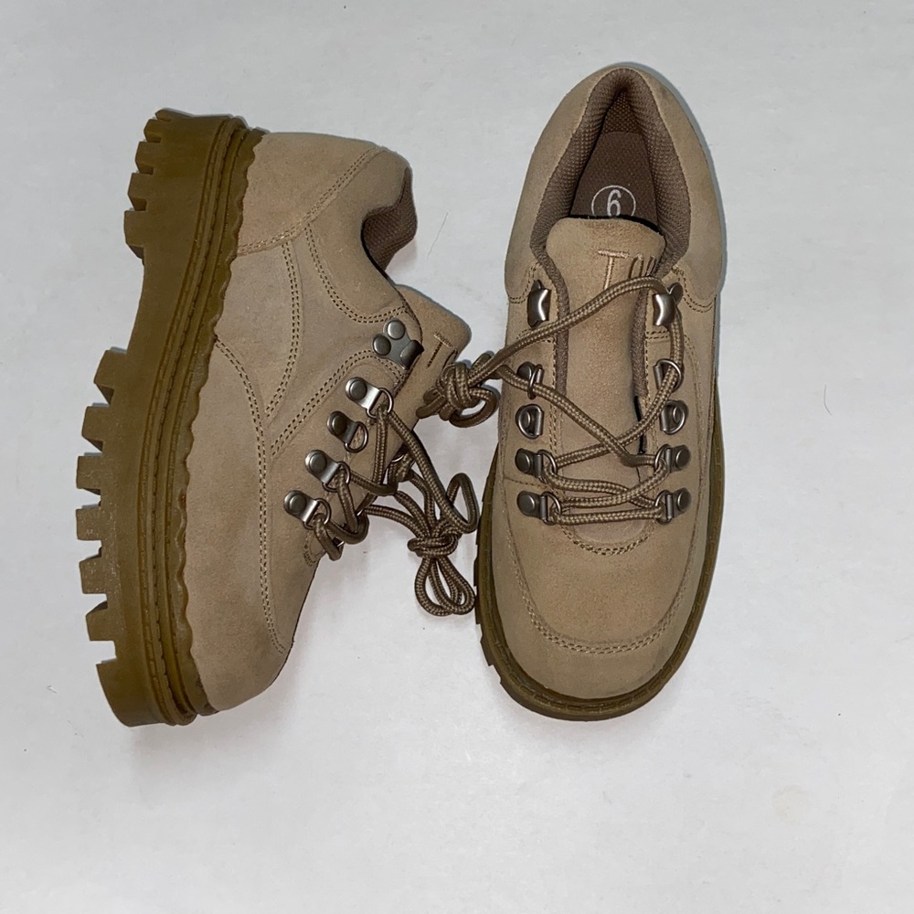 TOP Leather Stone Cow Suede  Women’s Tan Lace-Up Hiking Boots Size 6US